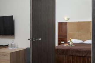 Отель Twin Apart Hotel Киев Апартаменты с 1 спальней-9